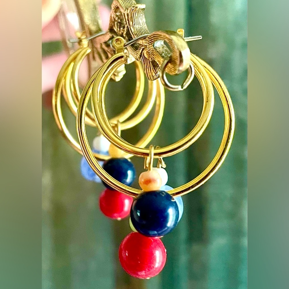 Vintage 70s–80s Red, Navy, Blue, Gold Tone Hoop Earrings Retro Beaded Dangles - Picture 3 of 9